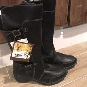 Brand new with tags Khombu snow boots